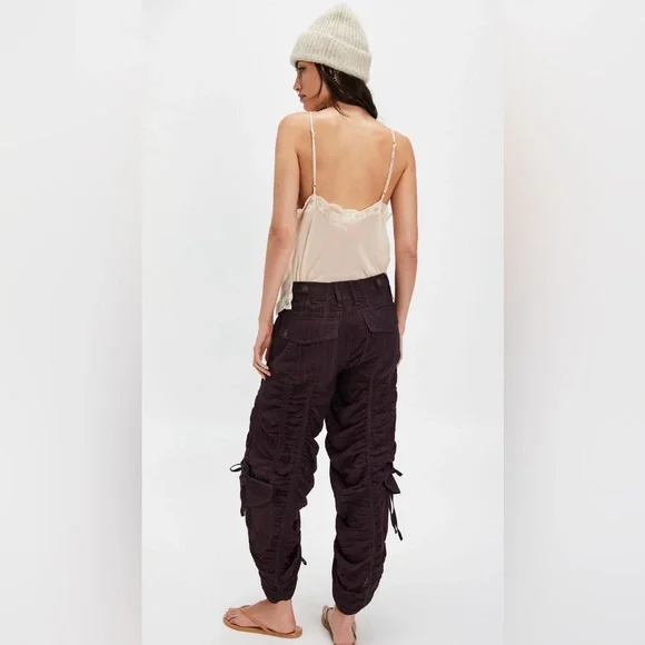 Scorpio Shirred Mid-Rise Pants NWOT black coffee